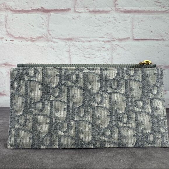 Dior Gray Oblique Jacquard Monogram Pouch - Picture 2 of 9